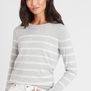 Banana Republic Sweater